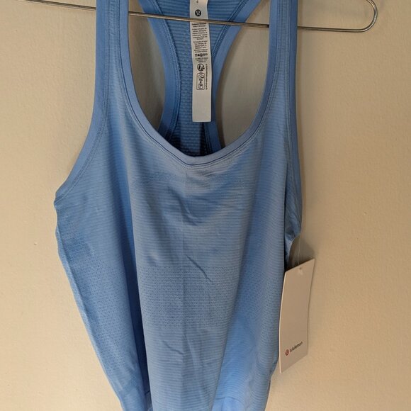 Lululemon Swiftly Racerback Race Length - Sz 6 - Picture 2 of 3